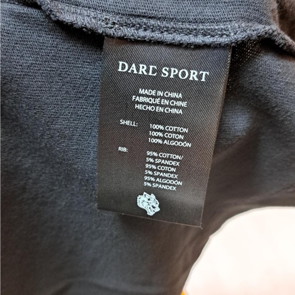 Darc Sport "Gold's Gym" Premium Short Sleeve T-Shirt - Men's size MEDIUM - Picture 11 of 12